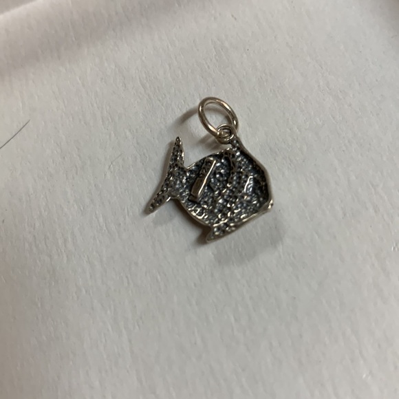 🐠Tropical sterling silver Angel fish pendant 🐠 - Picture 4 of 4